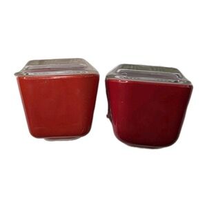 Lot of 2 Vintage Pyrex Red 501-B‎ Refrigerator Dishes With Lids 501-C 0723!!!